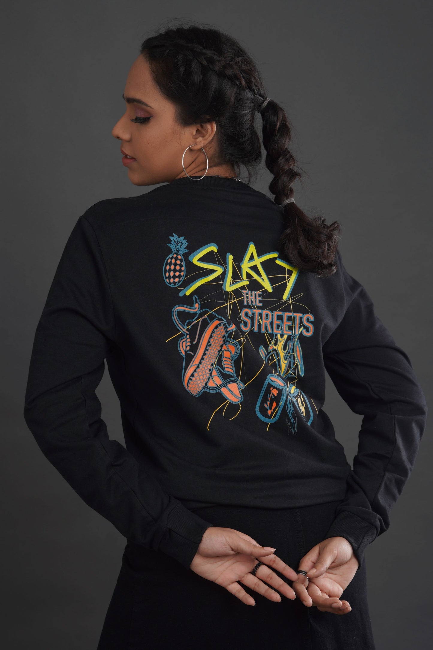 SLAY THE STREET BLACK Sweatshirt (UNISEX)