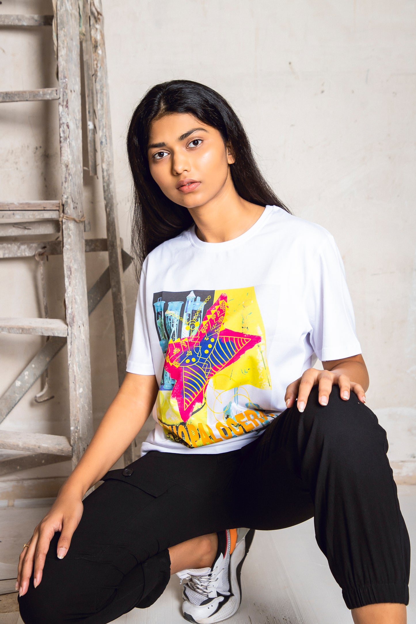 ABSTRACT BUTTERFLY GRAPHIC  WHITE T-shirt (UNISEX)